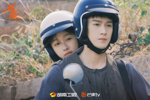 李昀锐挥杆, msn