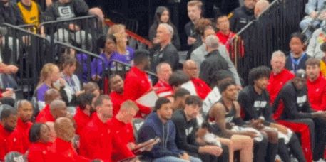 激动, 未来五天的, 季前赛最大